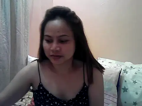 Snapshot of Amarrahlyn chatting on 28, 4, 2026 Amarrahlyn online show from 28, 4, 2026