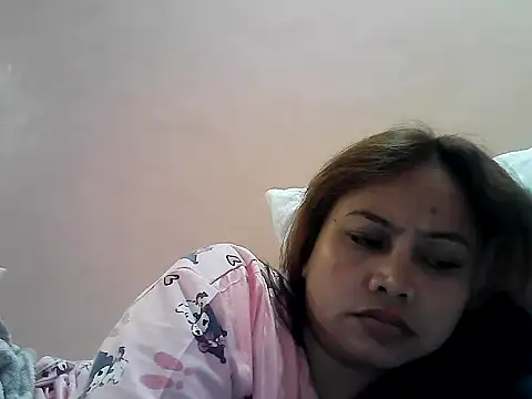 Snapshot of Amarrahlyn chatting on 2, 6, 2026 Amarrahlyn online show from 2, 6, 2026