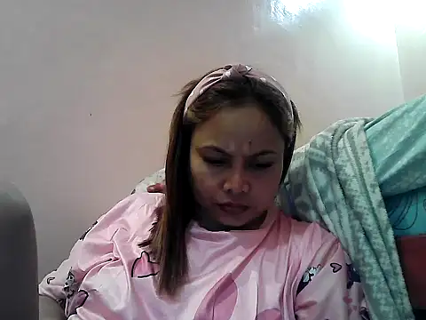 Snapshot of Amarrahlyn chatting on 25, 5, 2026 Amarrahlyn online show from 25, 5, 2026