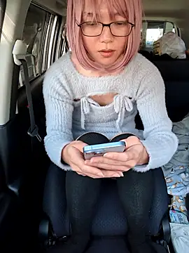 Snapshot of takusaki223 chatting on 23, 11, 2025 takusaki223 online show from 23, 11, 2025