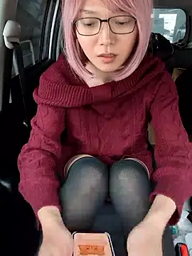 takusaki223 online show from 21, 12, 2025