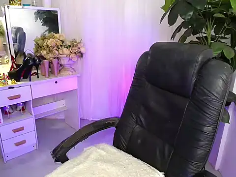 AngelitaDeputouch online show from 10, 11, 2025