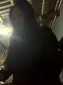 Snapshot of Halyy_xx chatting on 12, 1, 2026 Halyy xx online show from 12, 1, 2026