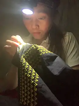 Snapshot of Halyy_xx chatting on 7, 11, 2025 Halyy xx online show from 7, 11, 2025