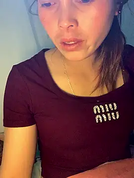 Snapshot of Halyy_xx chatting on 17, 1, 2026 Halyy xx online show from 17, 1, 2026