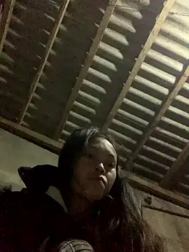 Snapshot of Halyy_xx chatting on 10, 1, 2026 Halyy xx online show from 10, 1, 2026