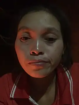 Snapshot of Halyy_xx chatting on 9, 10, 2025 Halyy xx online show from 9, 10, 2025