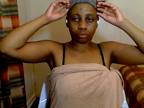 Bustygoddess2525 online show from 6, 10, 2025