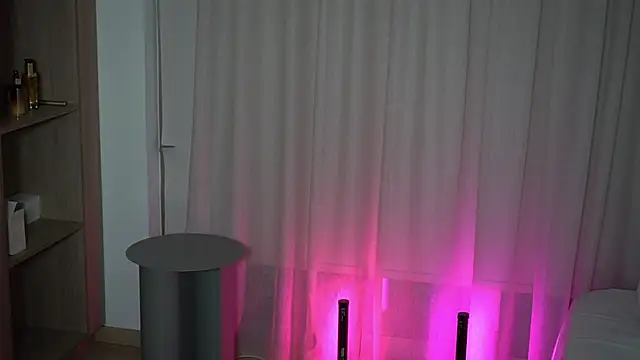 Peachxlush online show from 19, 11, 2025