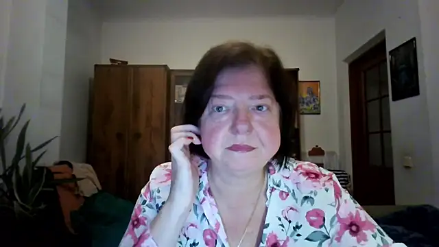 Violet Pulse online show from 12, 11, 2025