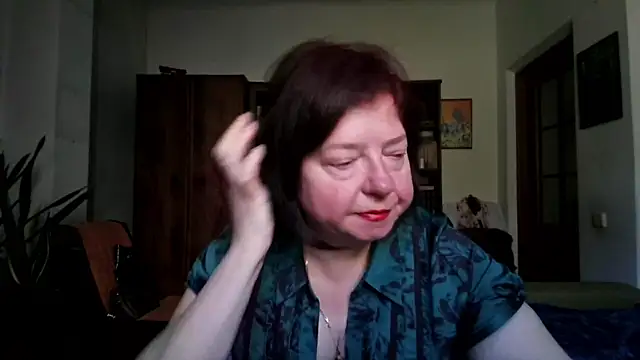Violet Pulse online show from 5, 5, 2026