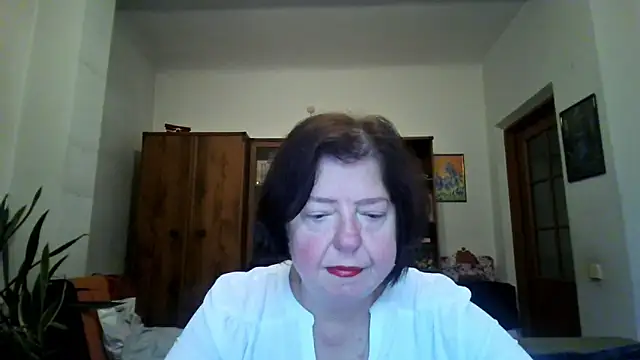 Violet Pulse online show from 6, 11, 2025