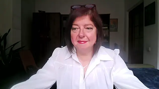 Violet Pulse online show from 25, 6, 2026