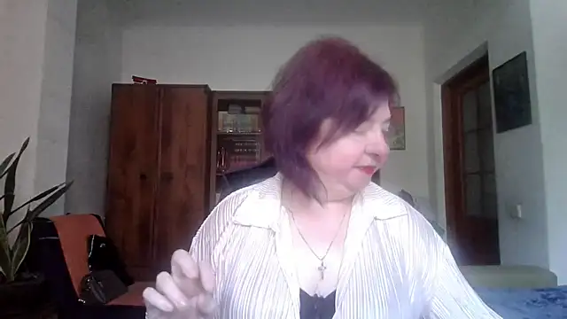 Violet Pulse online show from 15, 5, 2026