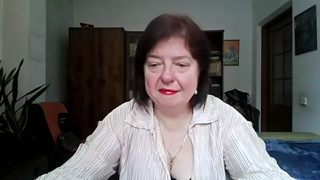 Violet Pulse online show from 13, 4, 2026