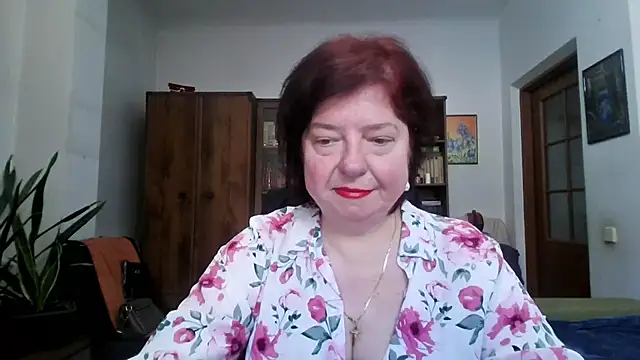 Violet Pulse online show from 3, 5, 2026