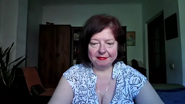 Violet Pulse online show from 28, 5, 2026