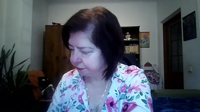 Violet Pulse online show from 1, 12, 2025