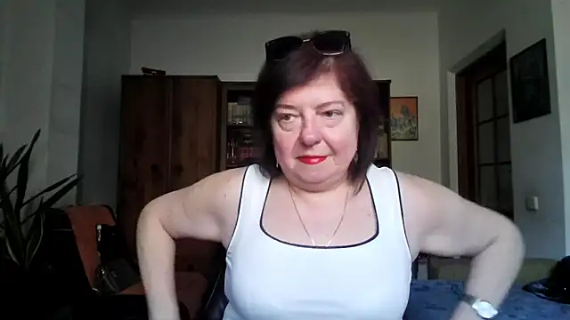 Violet Pulse online show from 28, 4, 2026