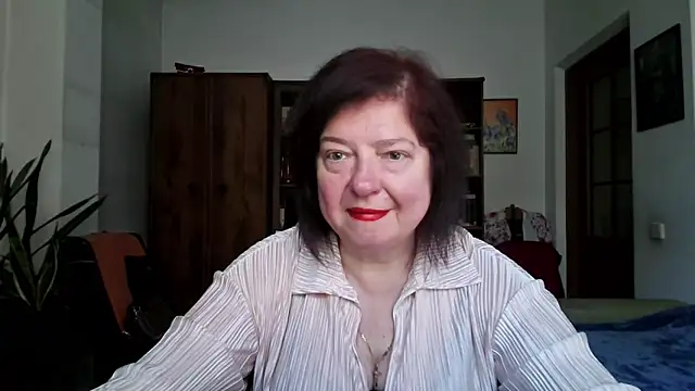 Violet Pulse online show from 17, 4, 2026