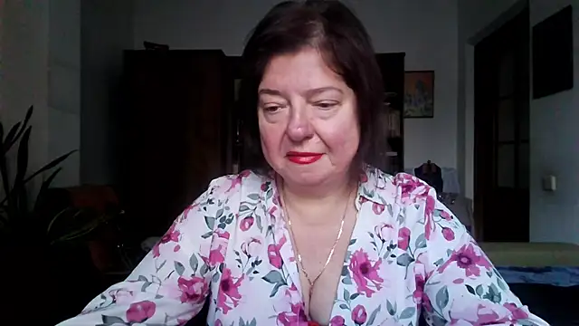 Violet Pulse online show from 12, 1, 2026