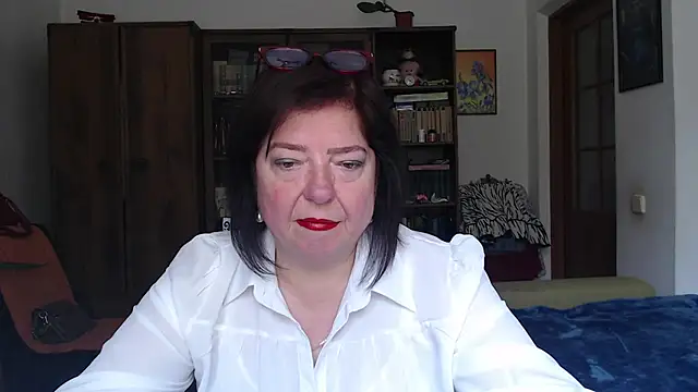 Violet Pulse online show from 6, 7, 2026