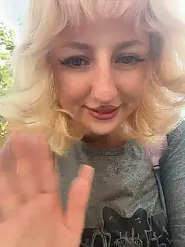 RonnieKiss online show from 29, 6, 2026