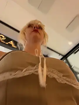 RonnieKiss online show from 25, 2, 2026