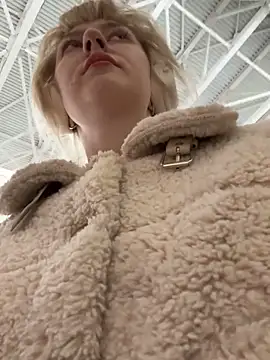 RonnieKiss online show from 27, 10, 2025