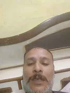 Snapshot of Cute-Charvii chatting on 28, 11, 2025 Cute-Charvii online show from 28, 11, 2025