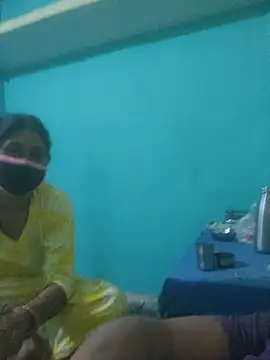 Cute-Charvii online show from 15, 12, 2025