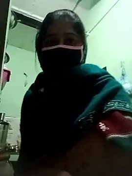 Cute-Charvii online show from 11, 1, 2026