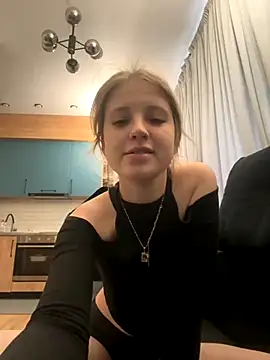 Snapshot of Niksa99x chatting on 23, 9, 2025 Niksa99x online show from 23, 9, 2025