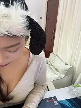 AZ37866 online show from 30, 11, 2025