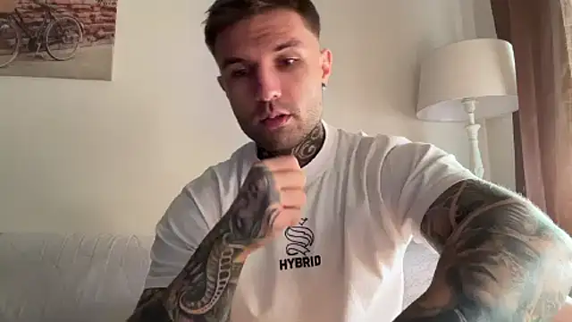 Larsskeet online show from 3, 10, 2025
