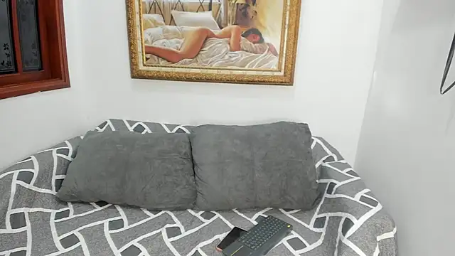 SeleneAndDorian online show from 17, 10, 2025