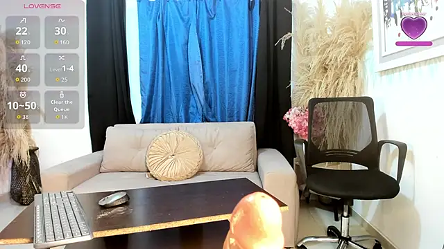 Snapshot of ArySweet69 chatting on 1, 6, 2026 ArySweet69 online show from 1, 6, 2026