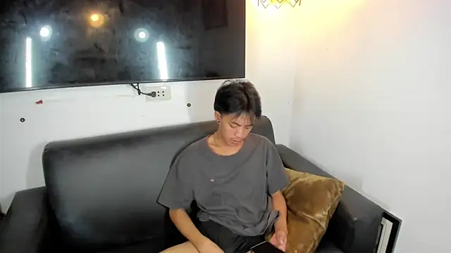 jayxxxlovescock online show from 27, 10, 2025