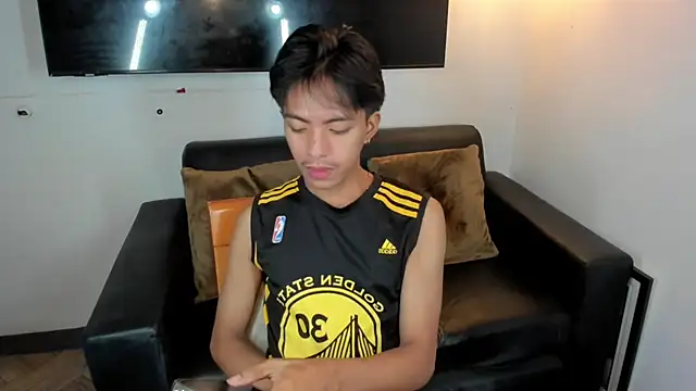 jayxxxlovescock online show from 28, 10, 2025