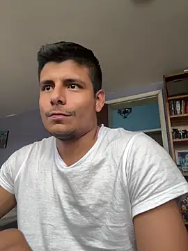 Snapshot of AnotherJuan_ chatting on 25, 9, 2025 AnotherJuan online show from 25, 9, 2025