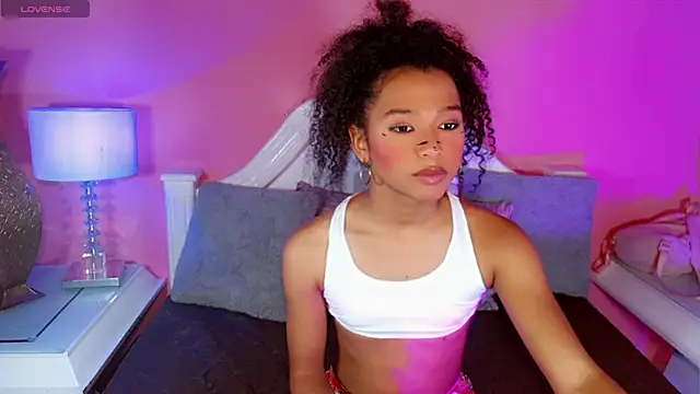 Snapshot of _IsabellaRousse chatting on 27, 11, 2025 IsabellaRousse online show from 27, 11, 2025