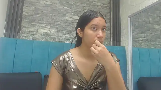 Lil Rose2006 online show from 22, 12, 2025