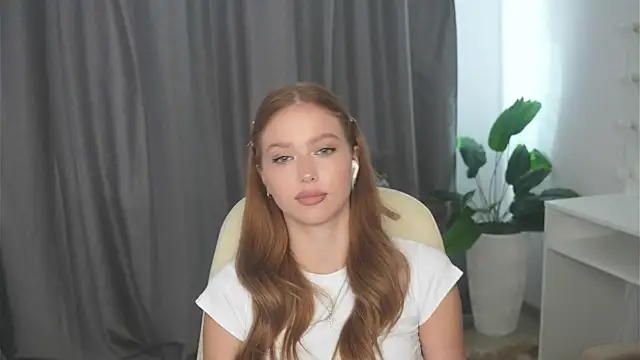 BarbieFugett online show from 22, 9, 2025