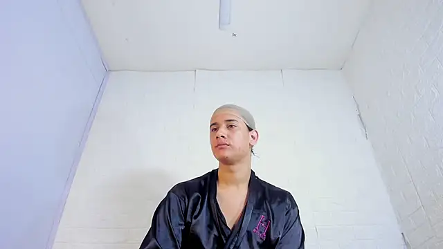 Marian Cristal online show from 16, 12, 2025