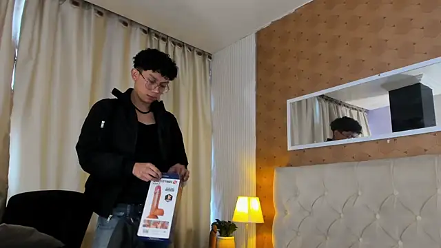 liam twiink online show from 7, 2, 2026