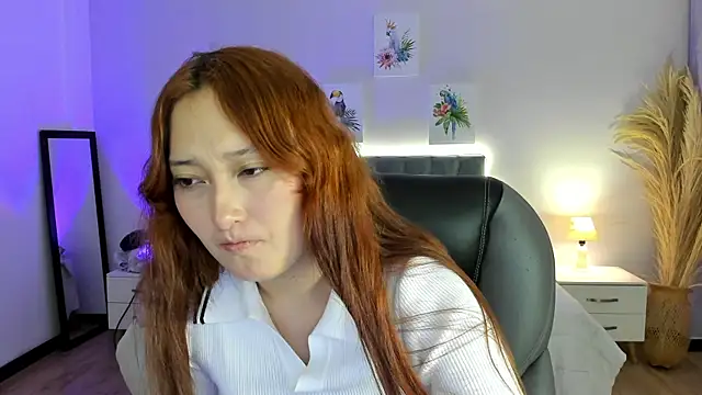 Samara Hilton 2 online show from 4, 10, 2025