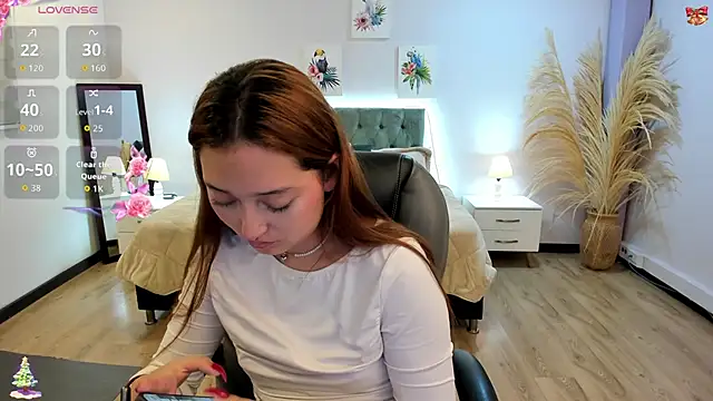 Samara Hilton 2 online show from 24, 11, 2025