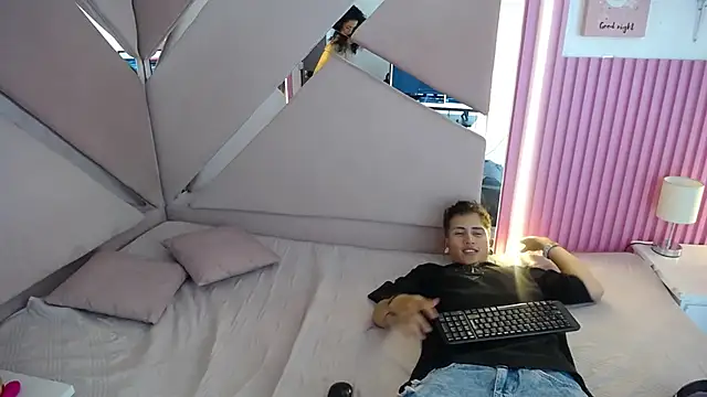 oblivionlove online show from 14, 3, 2026