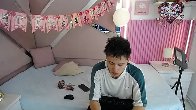 oblivionlove online show from 16, 2, 2026