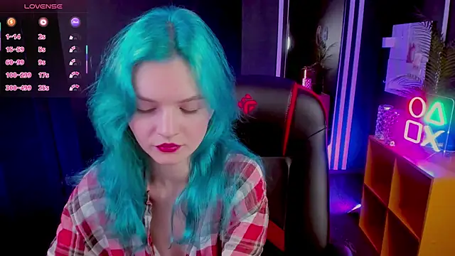 Snapshot of Lika_Sky chatting on 30, 11, 2025 Lika Sky online show from 30, 11, 2025